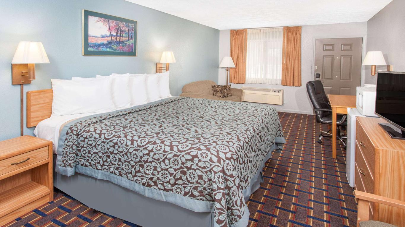 Days Inn by Wyndham Farmer City