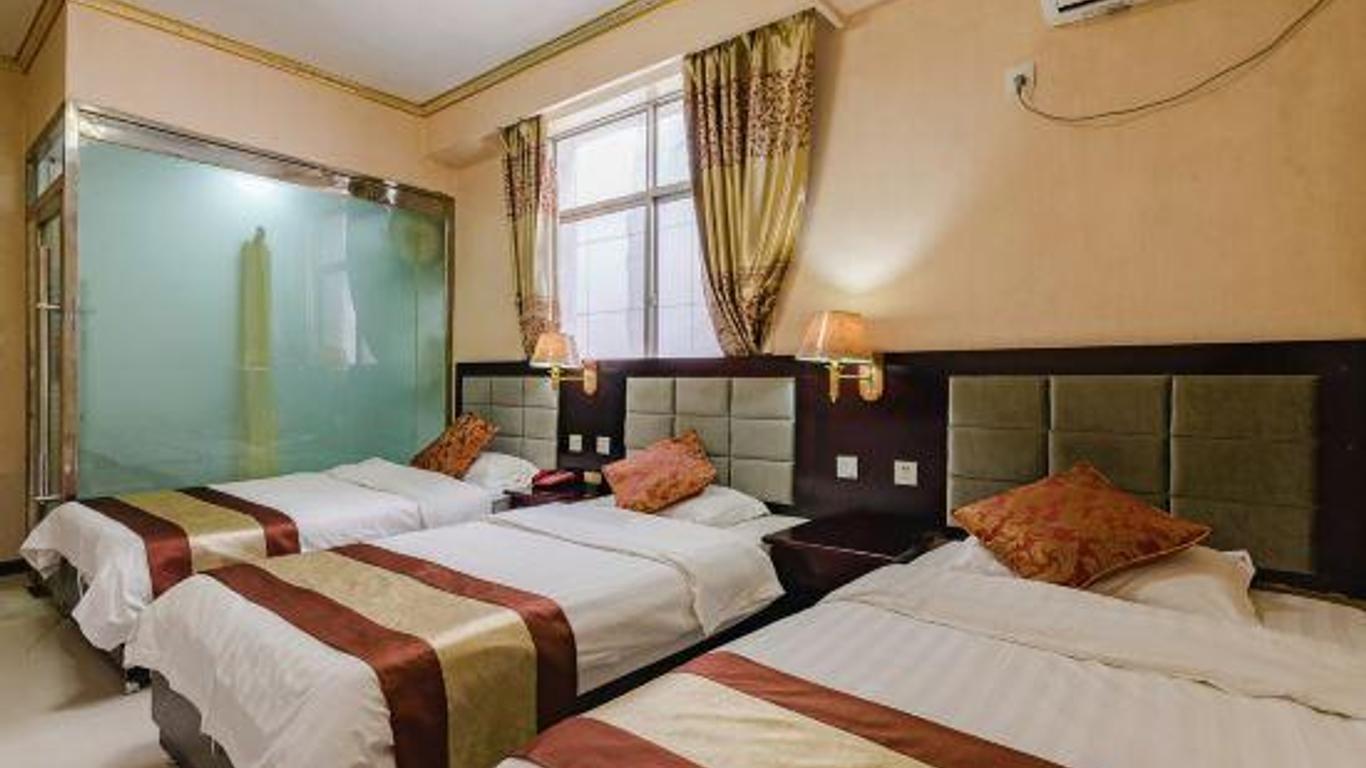 Yijia Business Hotel