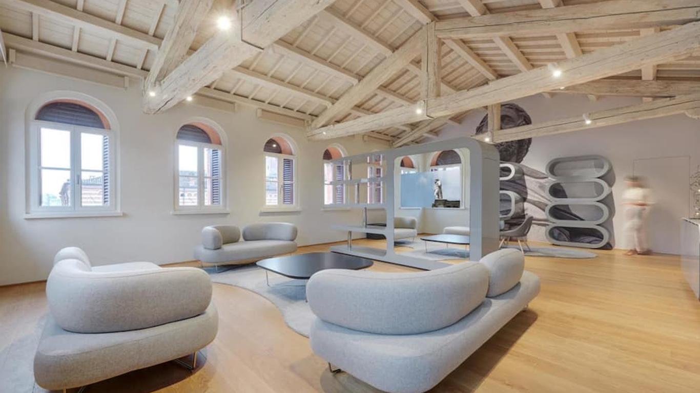 Lords of Verona Luxury Apartments