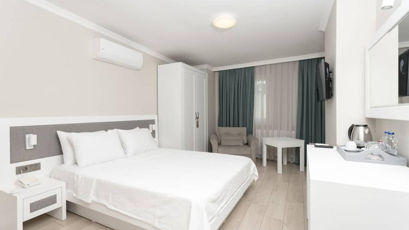 Bay Nihat Otel Lale