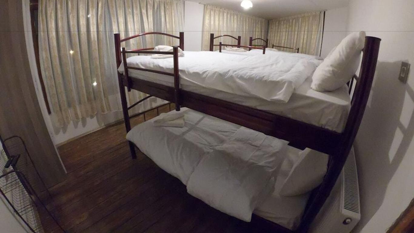 Cave seasons deluxe hotel