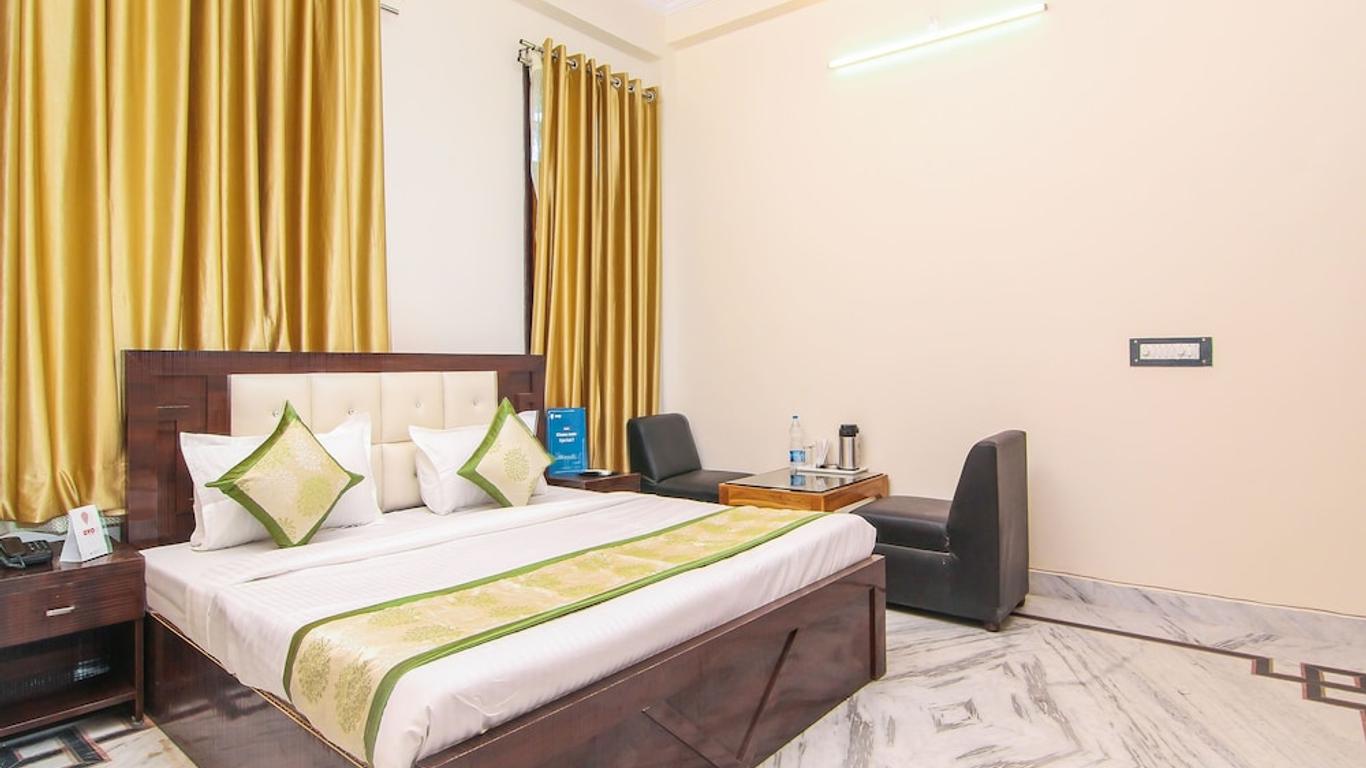 Oyo 13478 Hotel Surabhi Garden