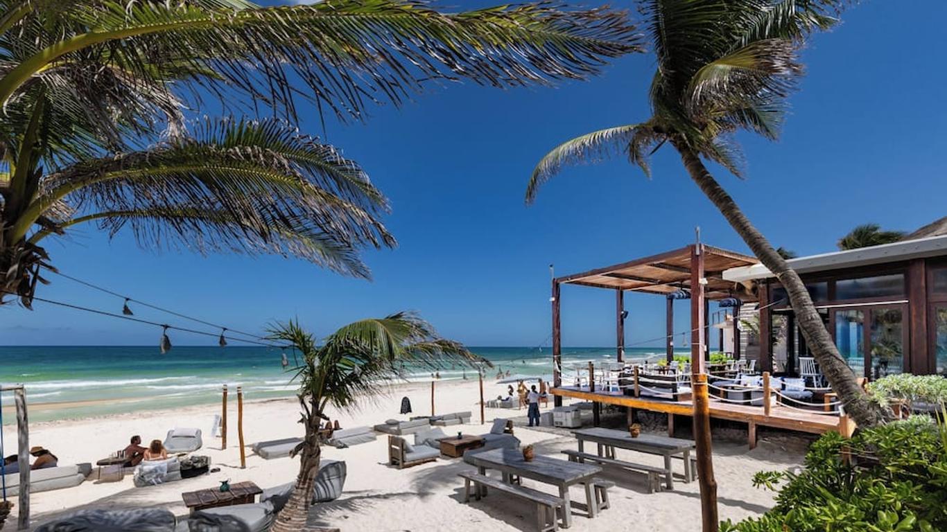 Lula Seaside Boutique Hotel