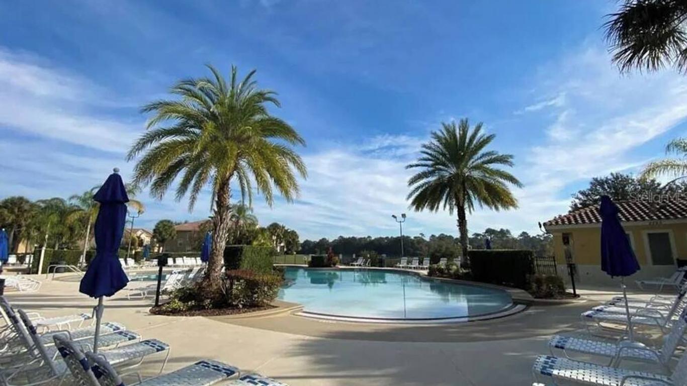 Oakwater Resort by Global Resort Homes