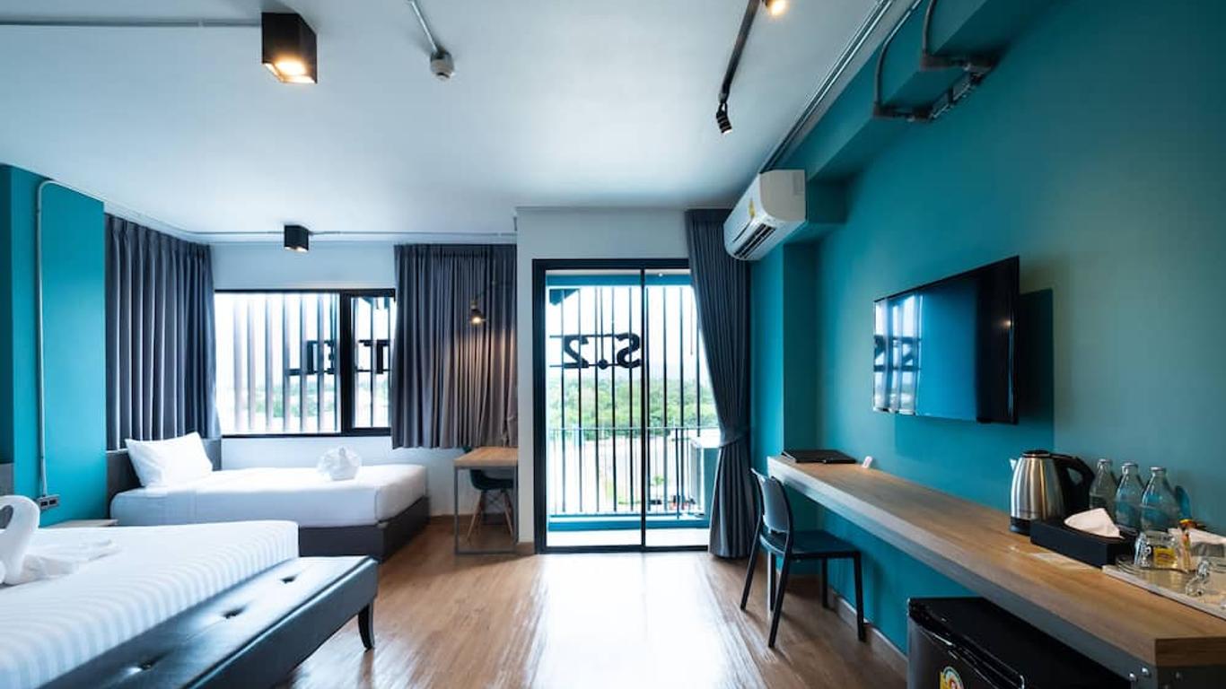 S.22 Hotel Suratthani