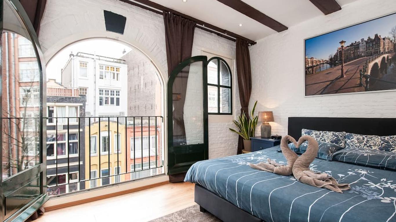 Crown Guesthouse Amsterdam