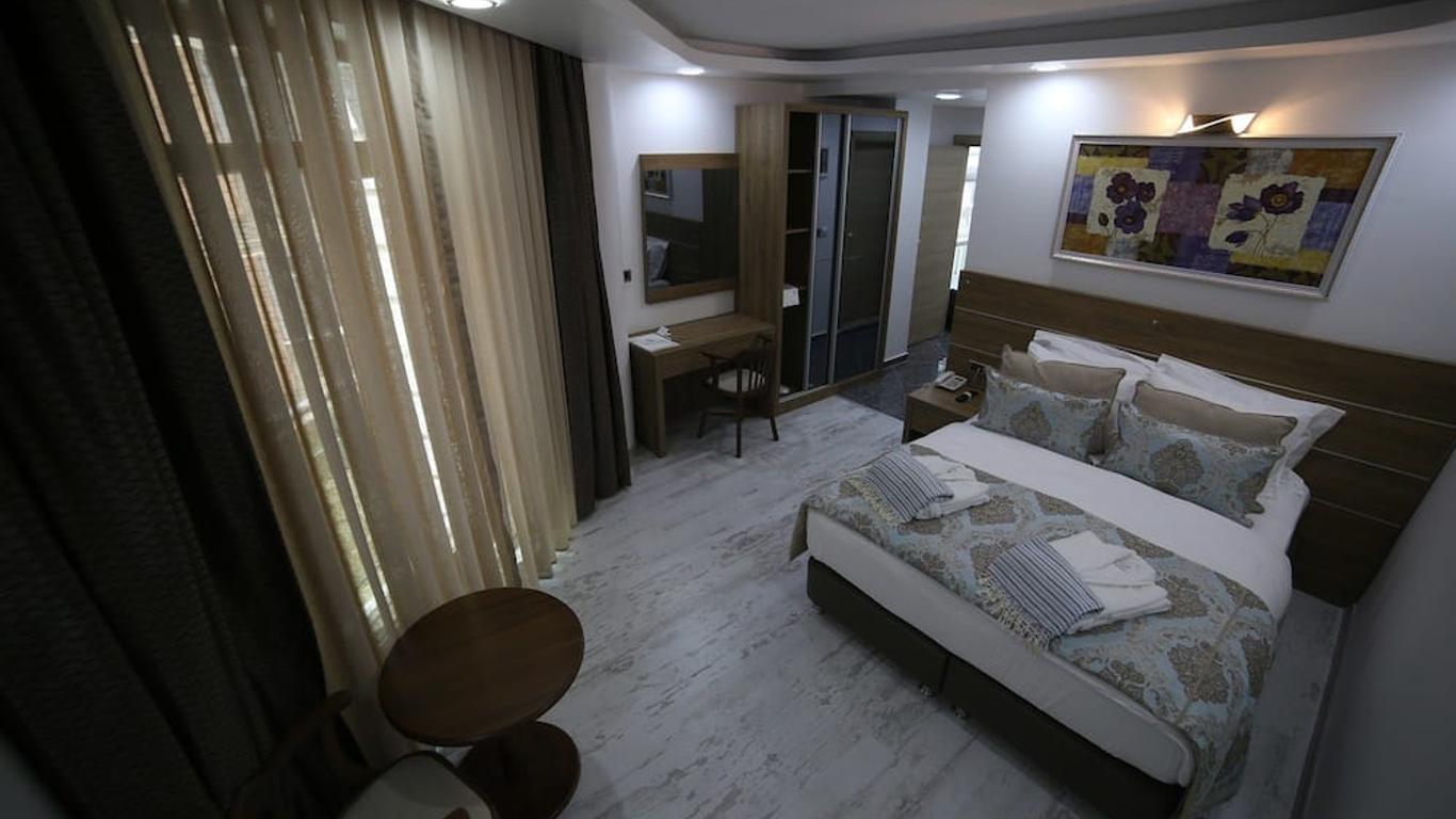 Grand Serenay Hotel