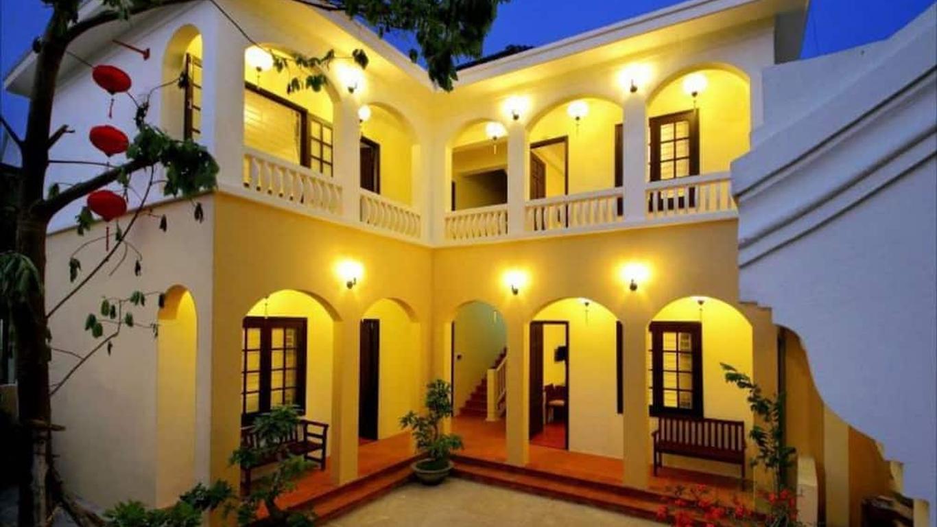 Hop Y Homestay