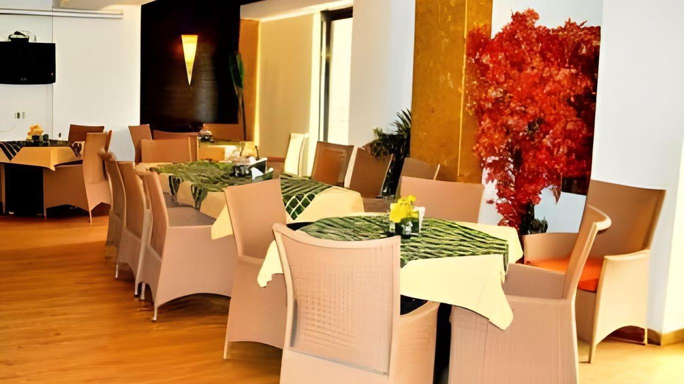 Hotel Aroma