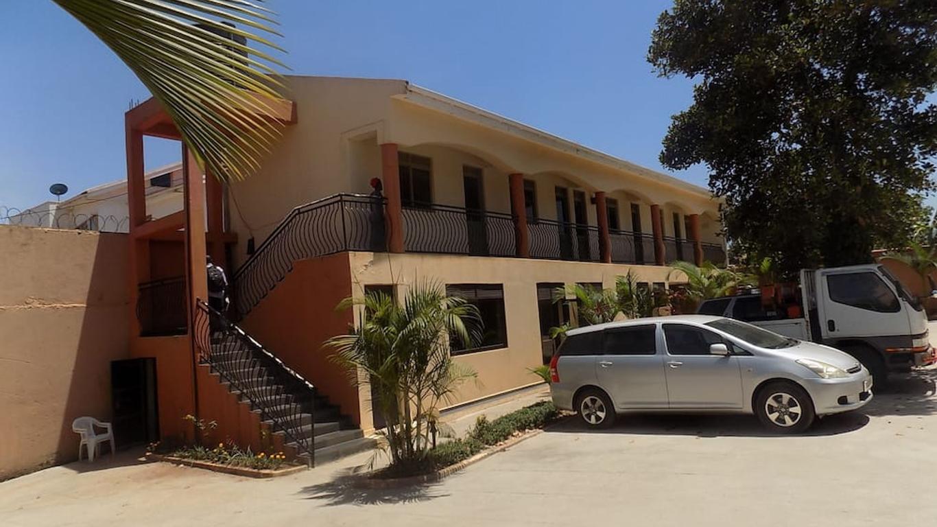Etana Motel