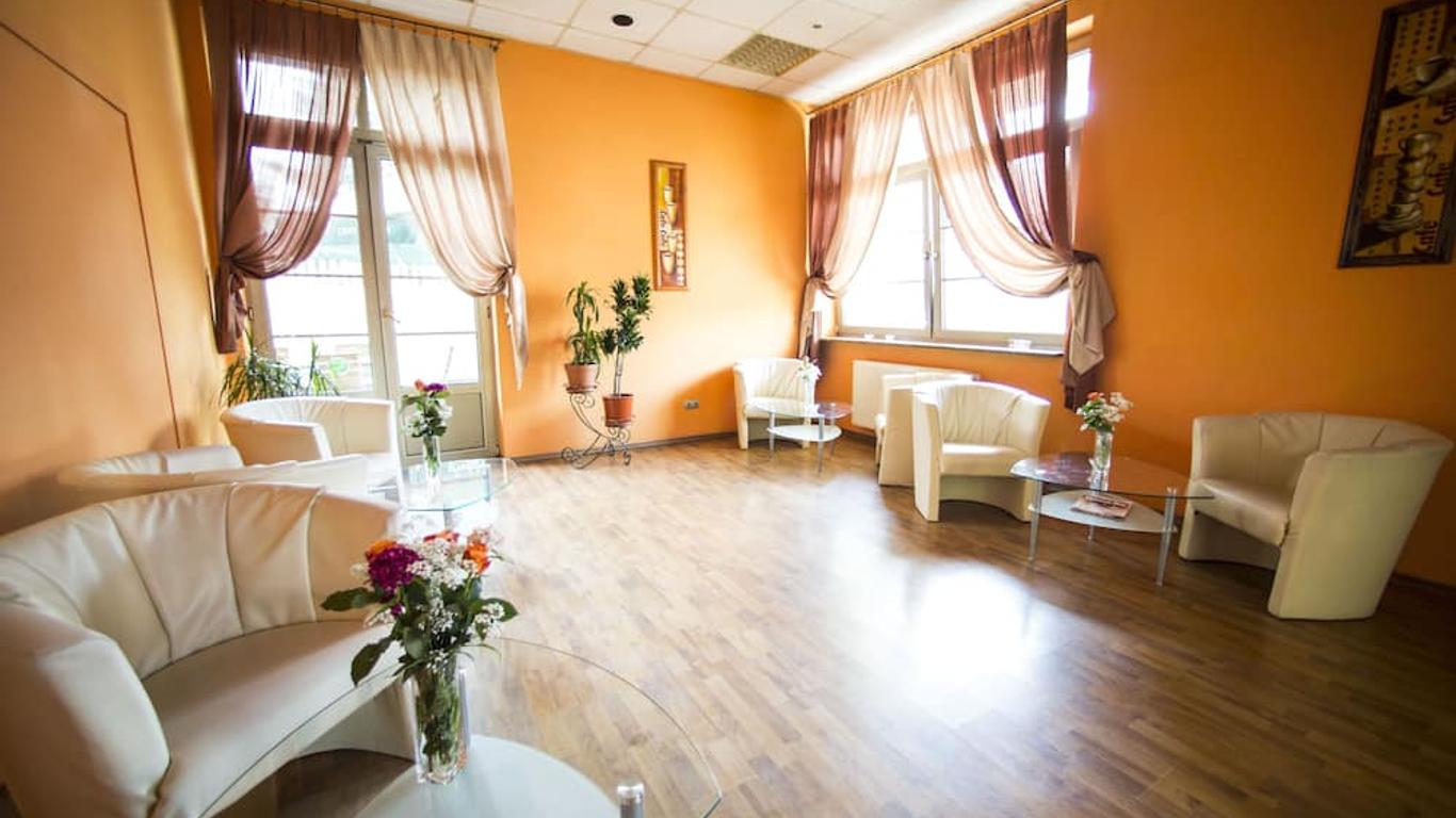 Hotel Roko