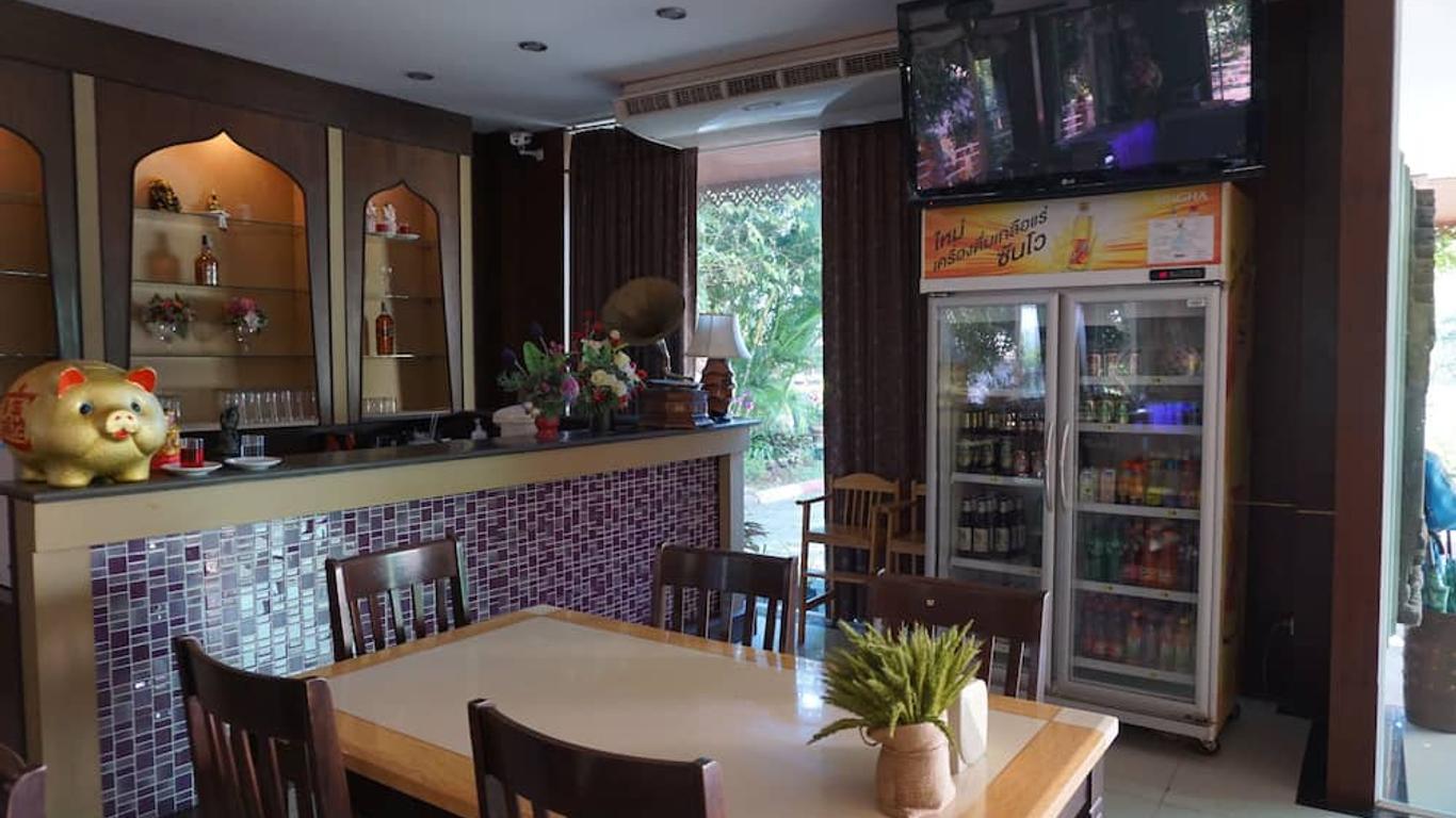Kirimathani Hotel