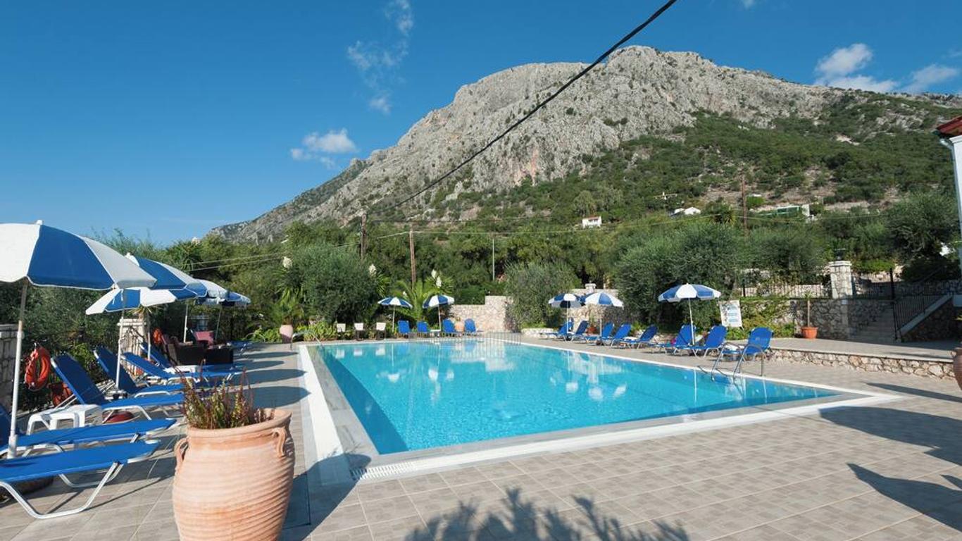 Crystal Blue Hotel By Konnect, Barbati