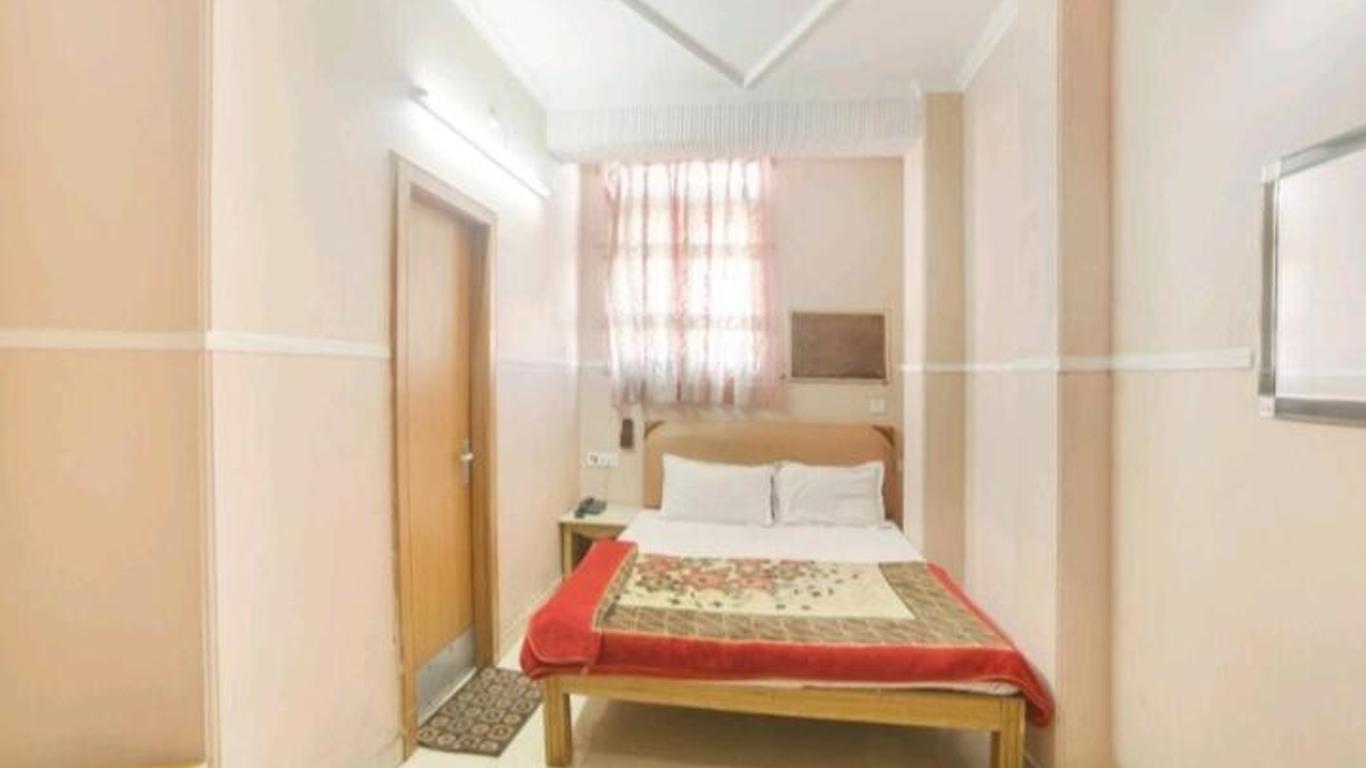 Hotel Queen