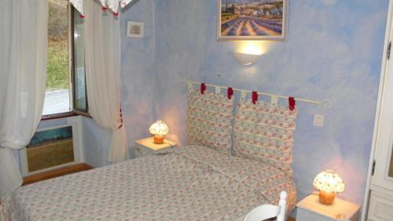 Gîte Auberge Les Terres Blanches de Méolans