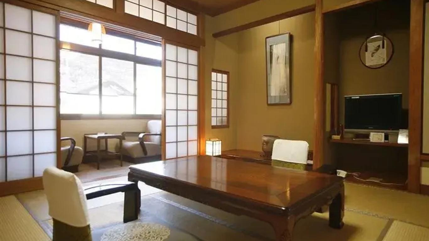 Sennennoyu Gonzaemon