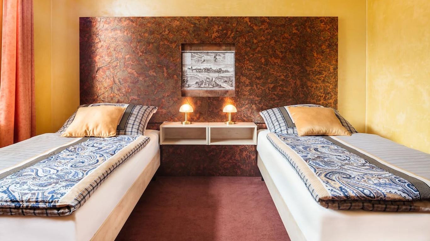 Hotel Conti