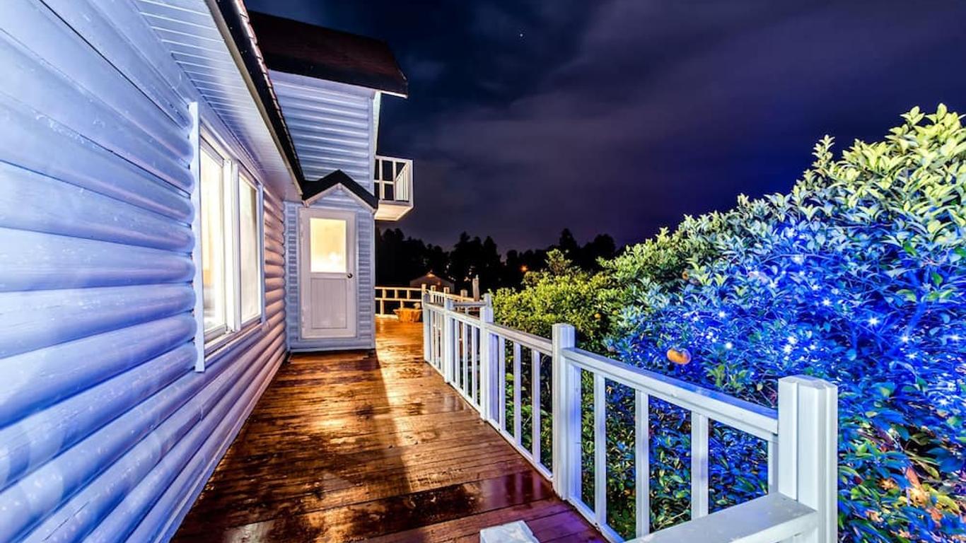 The May of Jeju House Pension