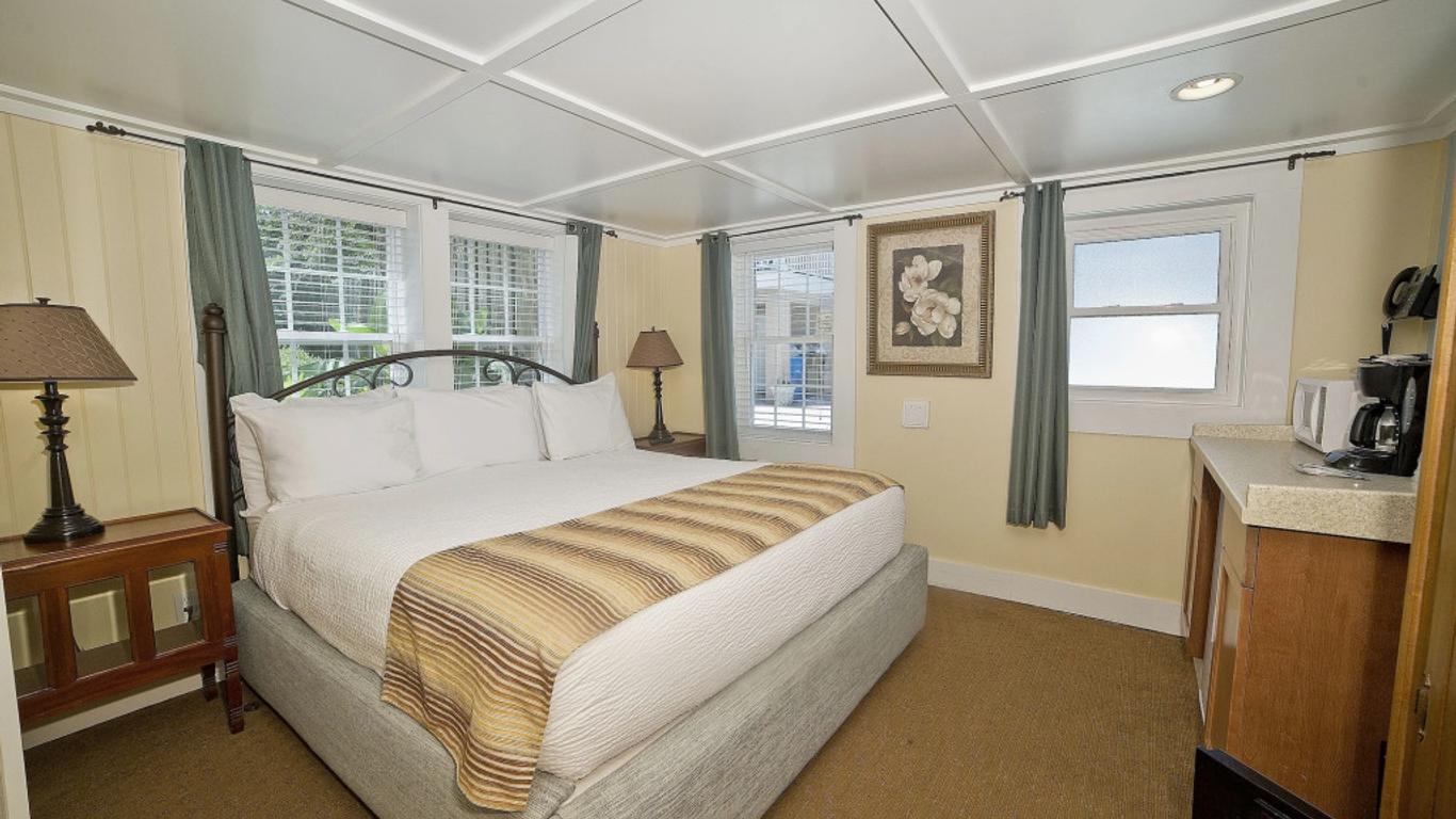 Georgianne Inn & Suites