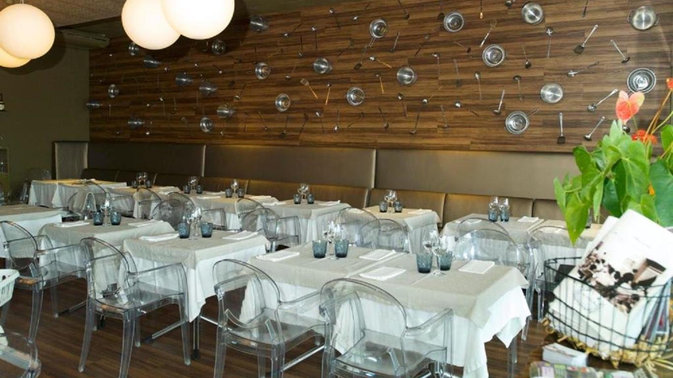 Hotel Roca Plana