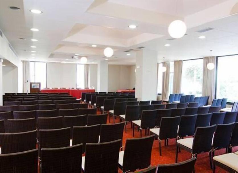 Sala de conferencias Foto
