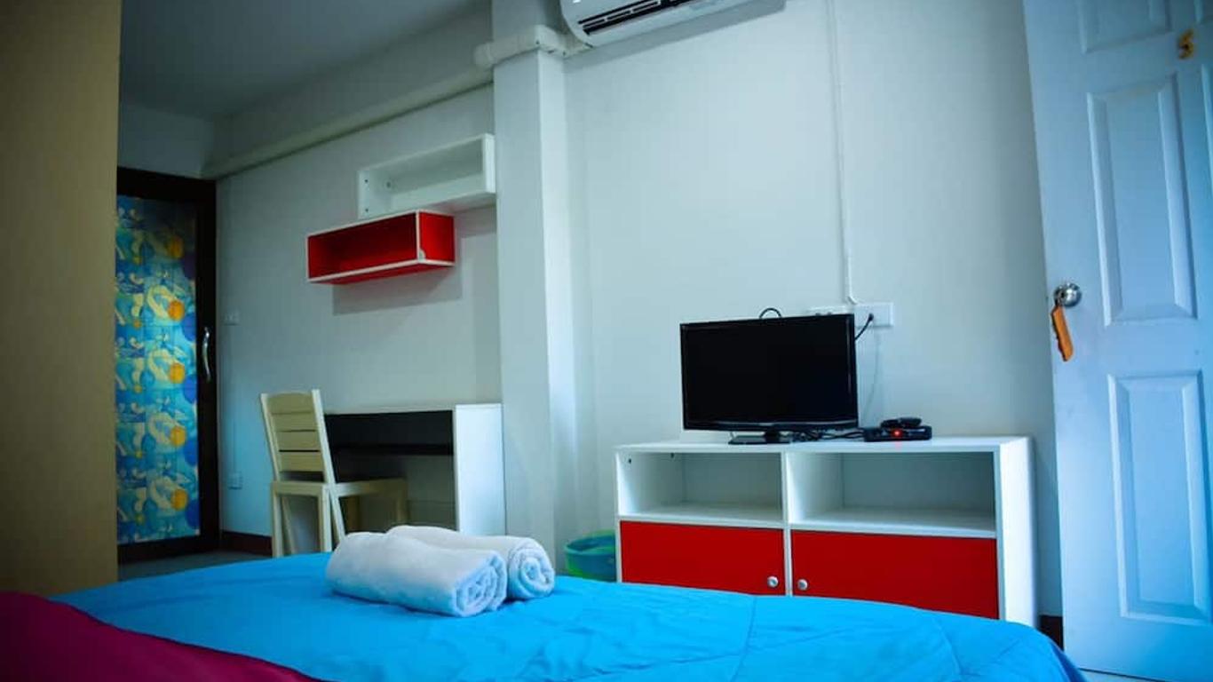 Sabaidee Place
