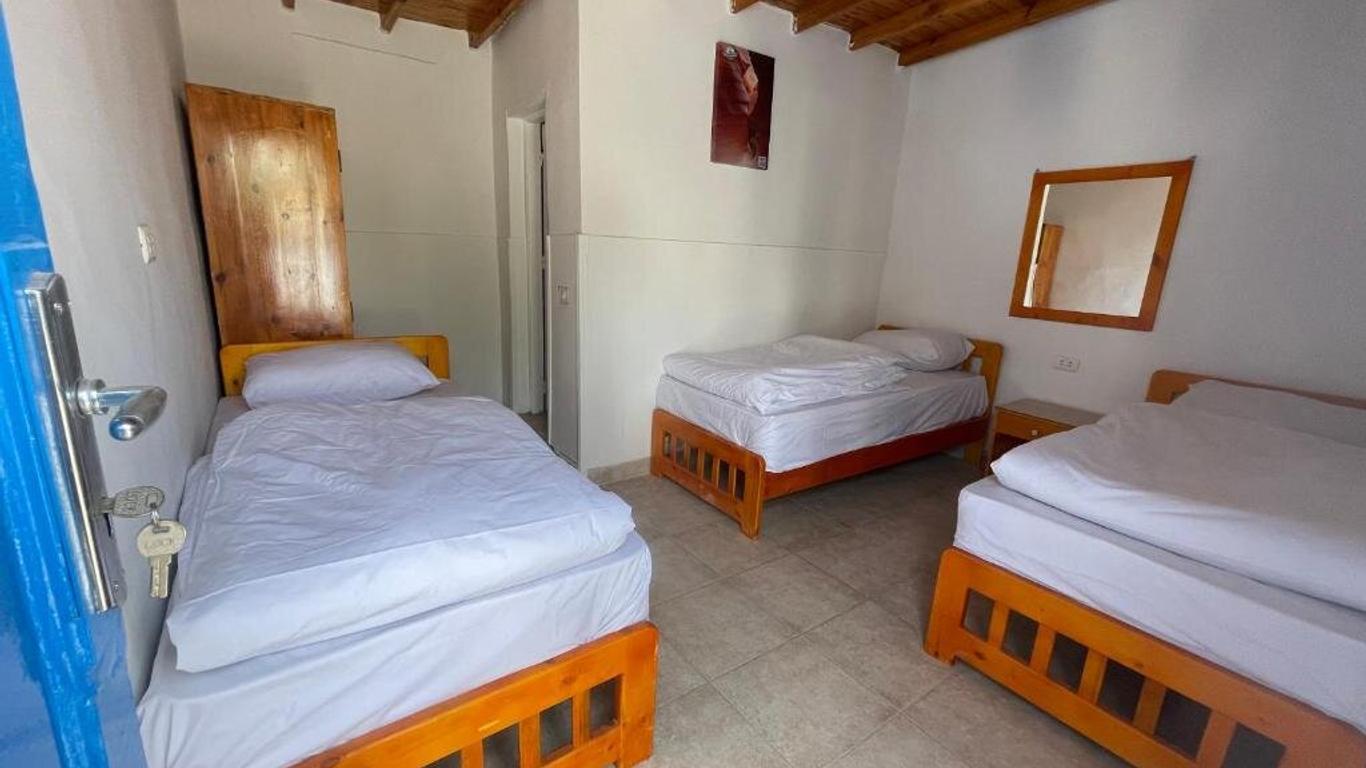 Auski Hostel Dahab