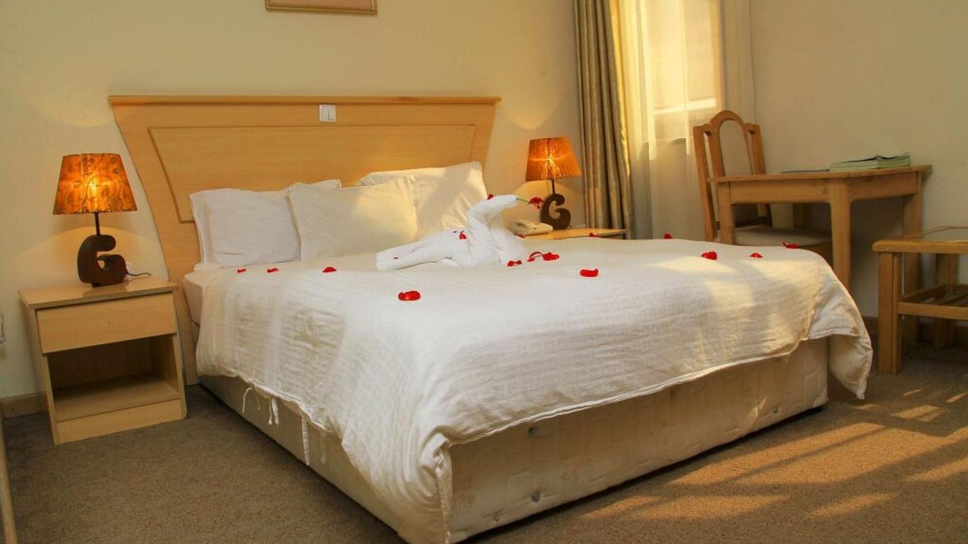 Axum Hotel Addis