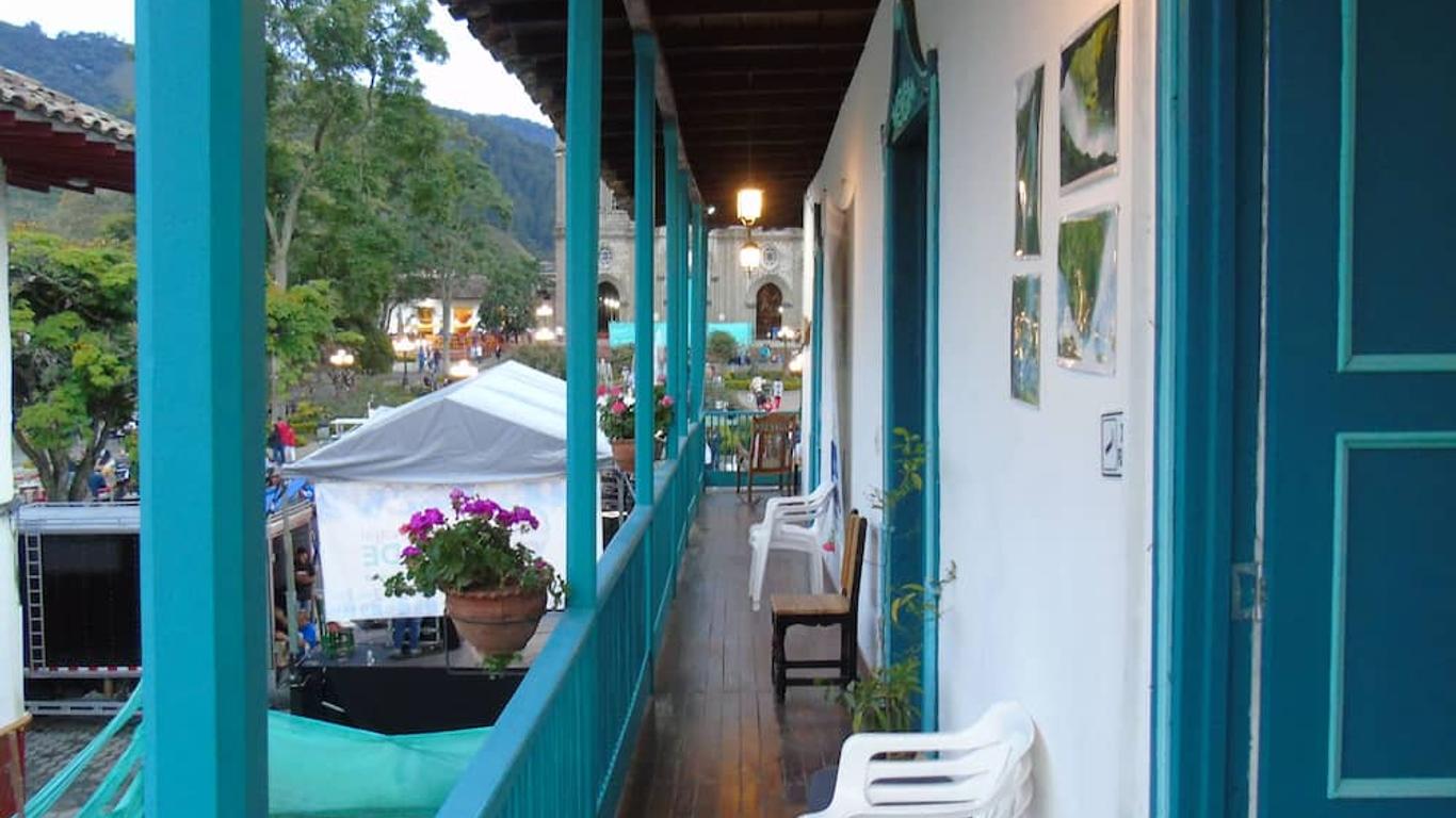 Jardin Es Tuyo