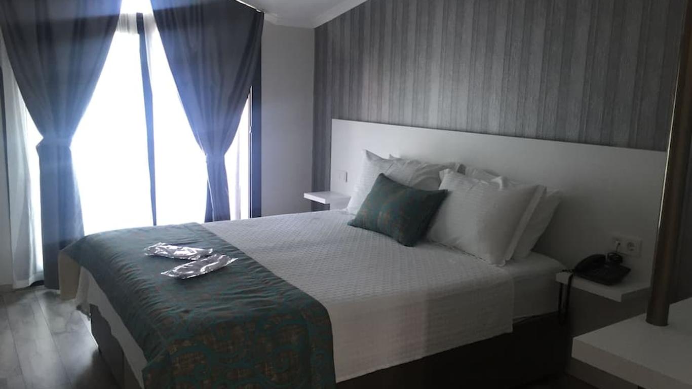 Side Center Hotel