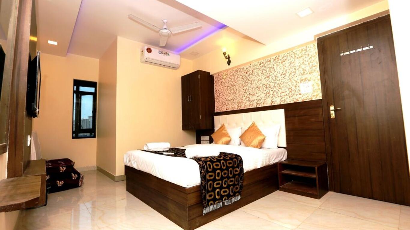 Hotel Sarah Inn