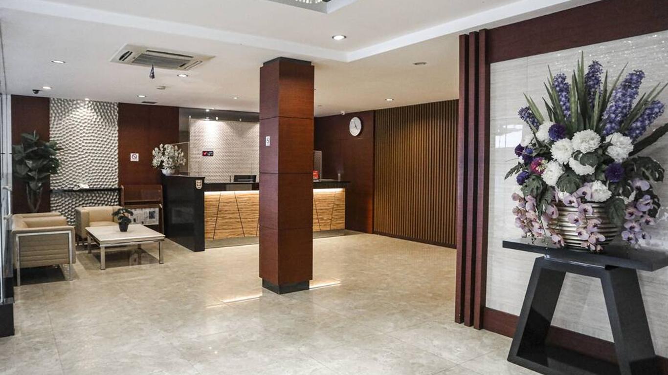 Hana Hotel Batam