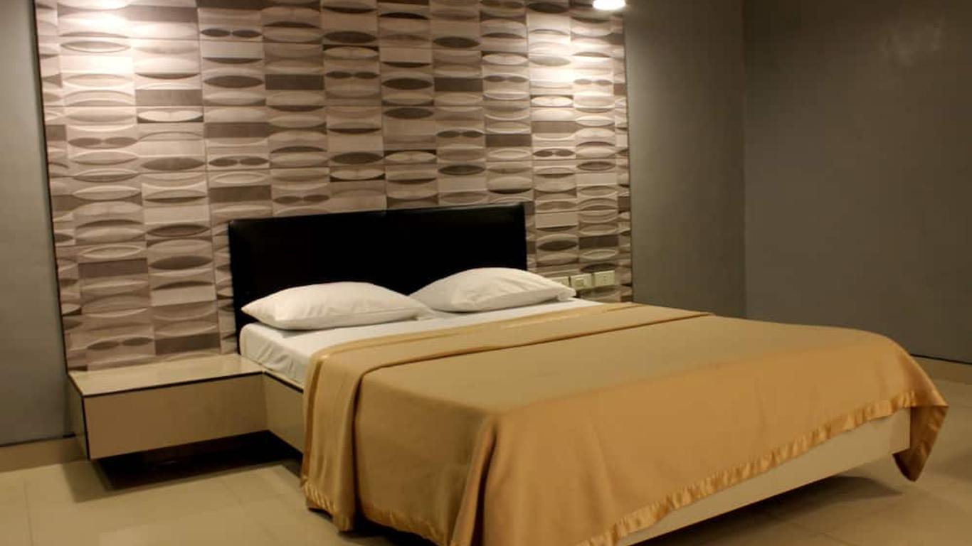 New Winston Hotel