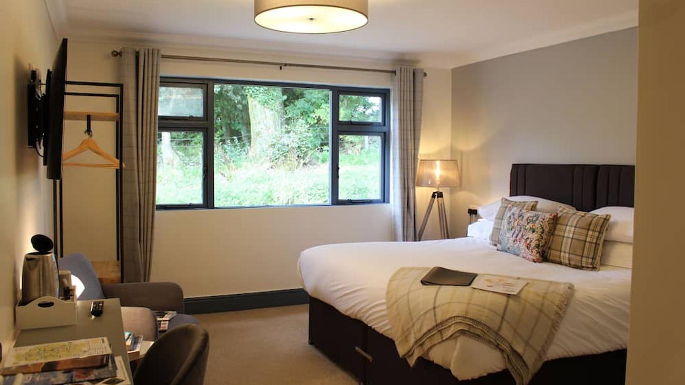 Woodlands Country House & Cottage