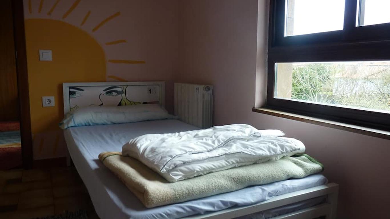 Albergue Llanes Playa De Poo