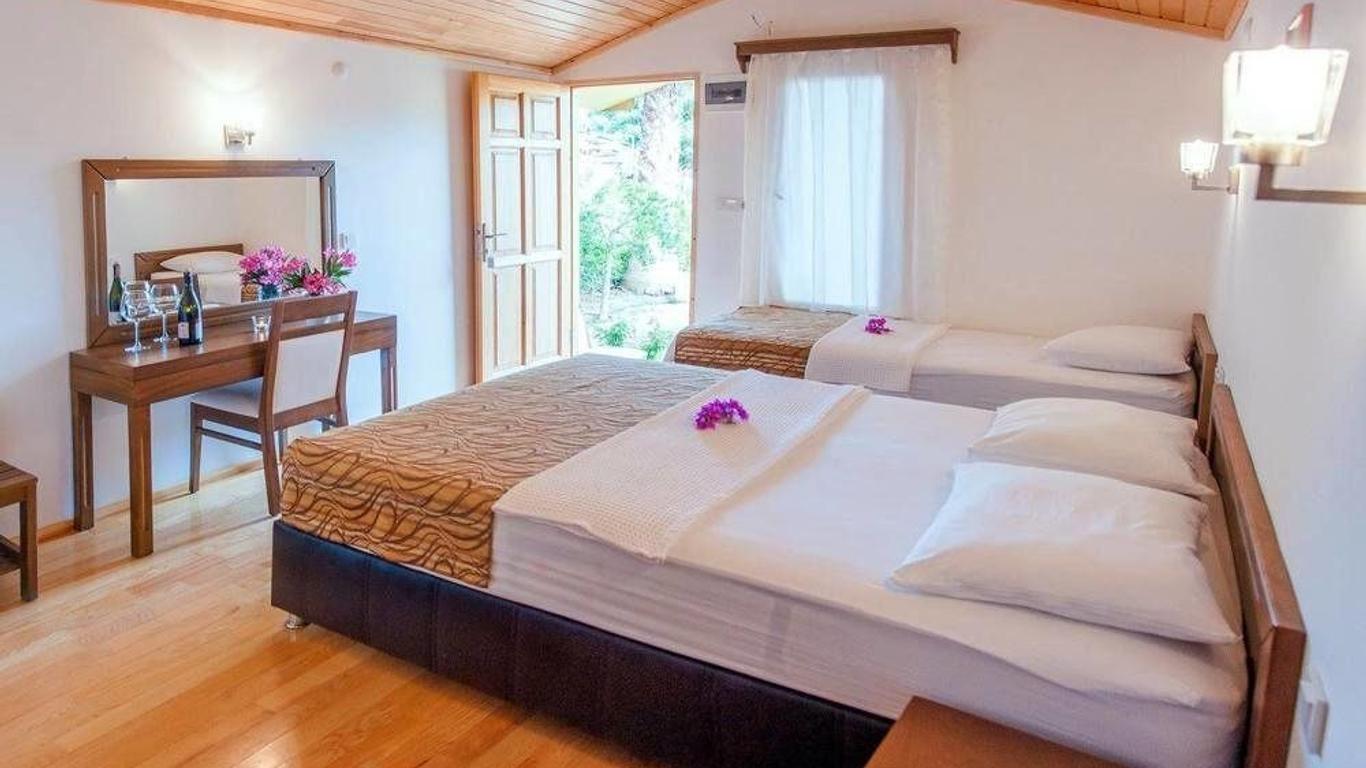 Felix Bungalow Otel