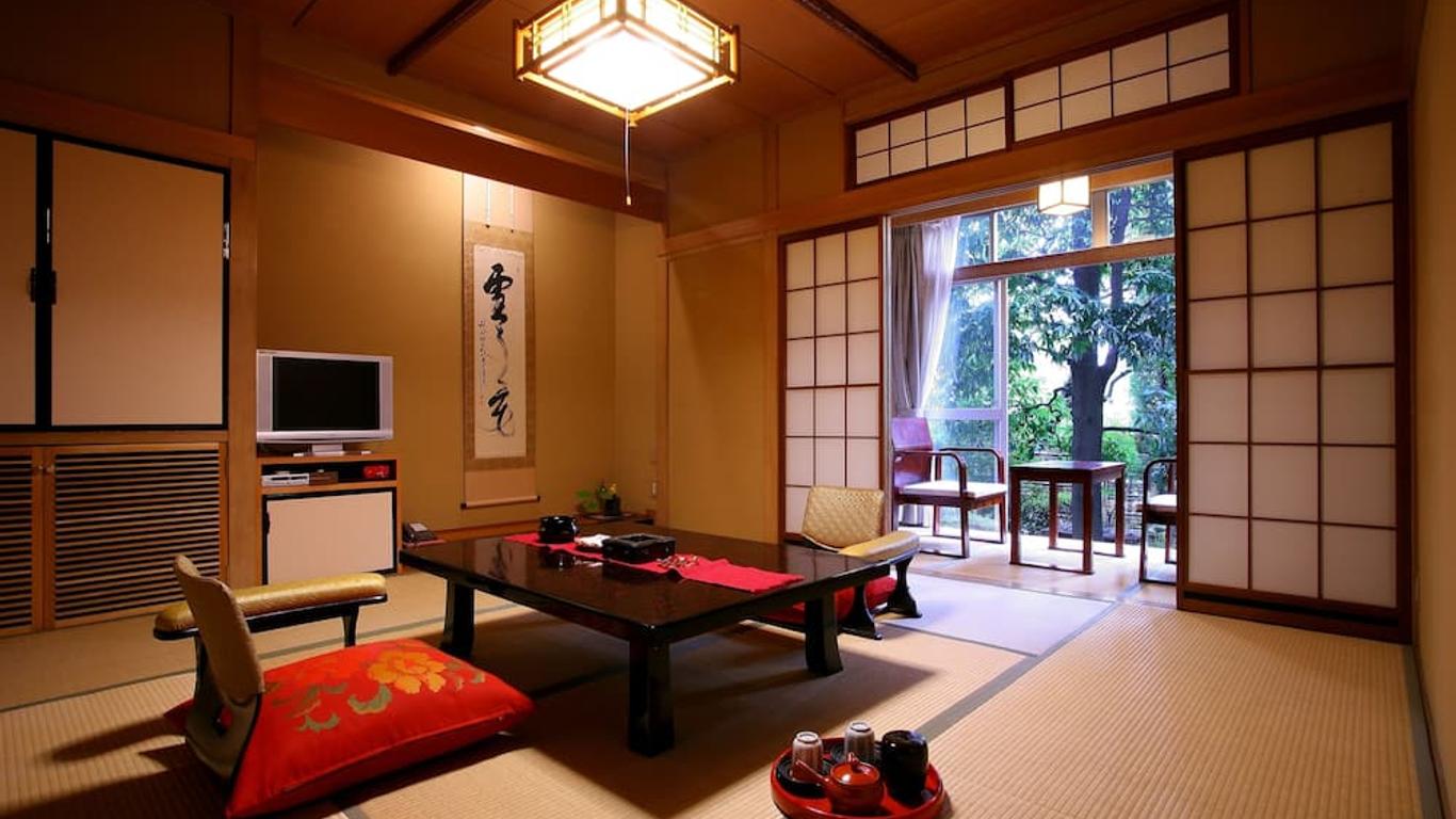 Fujinoyu
