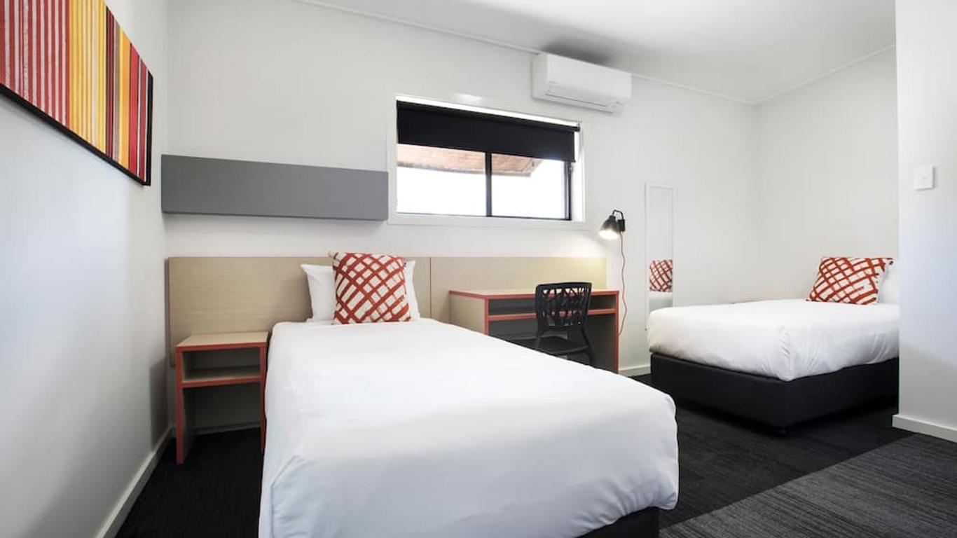Villawood Hotel
