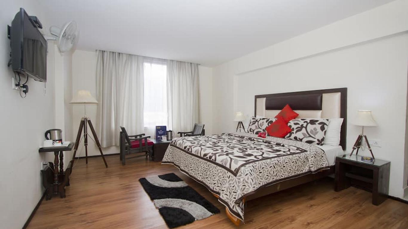 OYO 1619 Hotel Swiss Wood