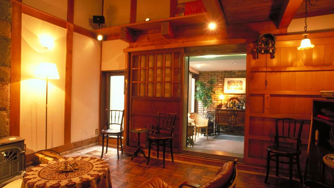 Camellia Inn Yukitsubaki