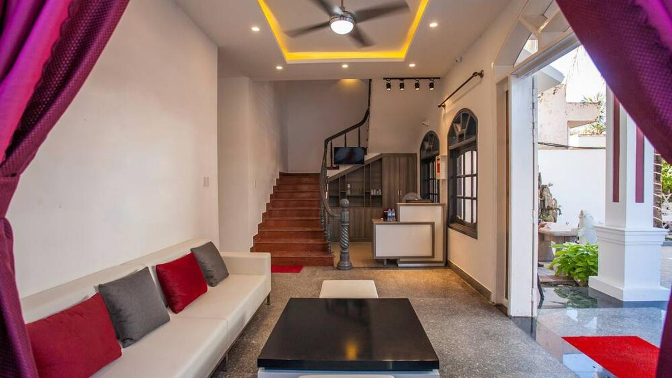 Alo House