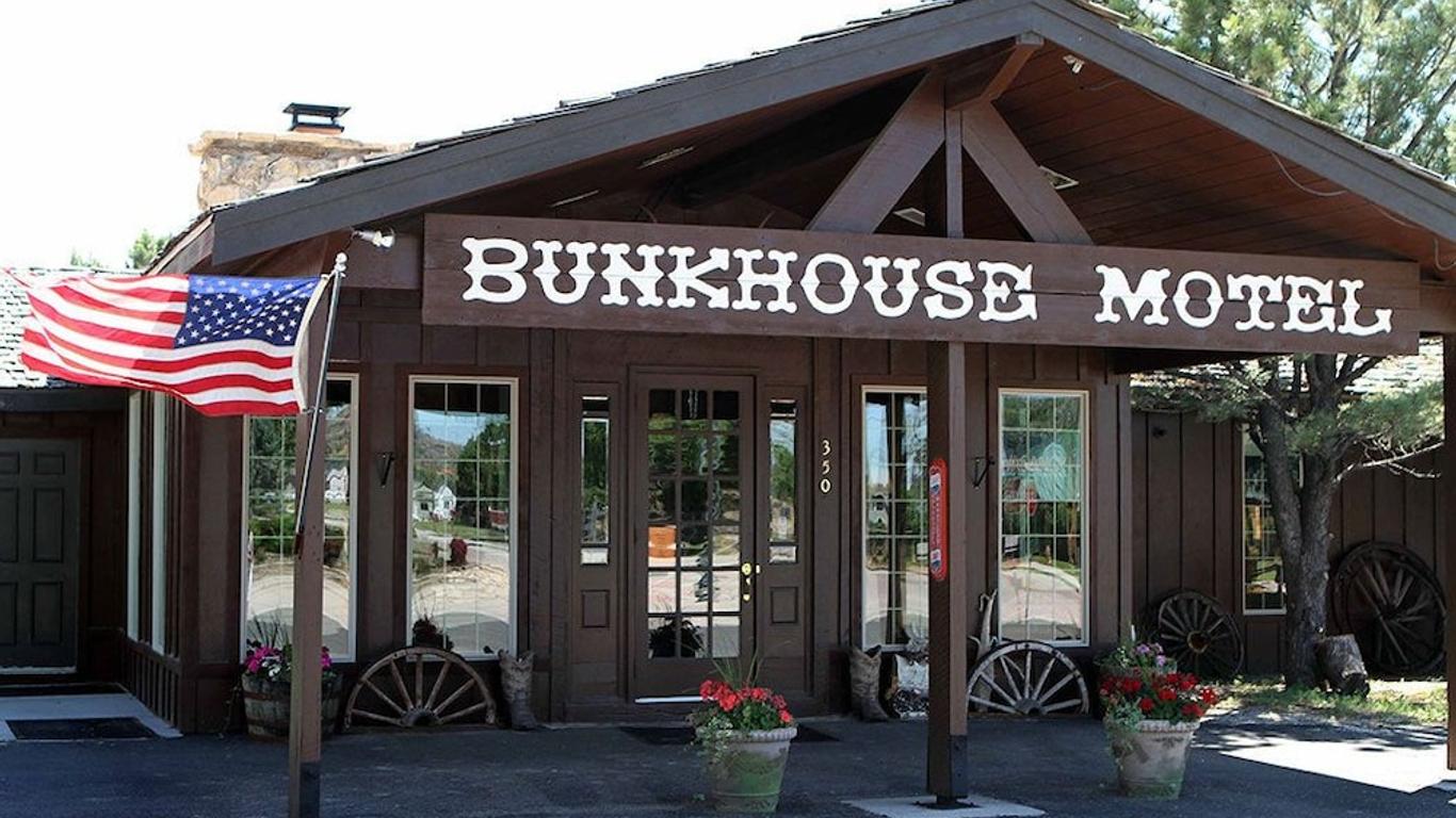 Bunkhouse Motel