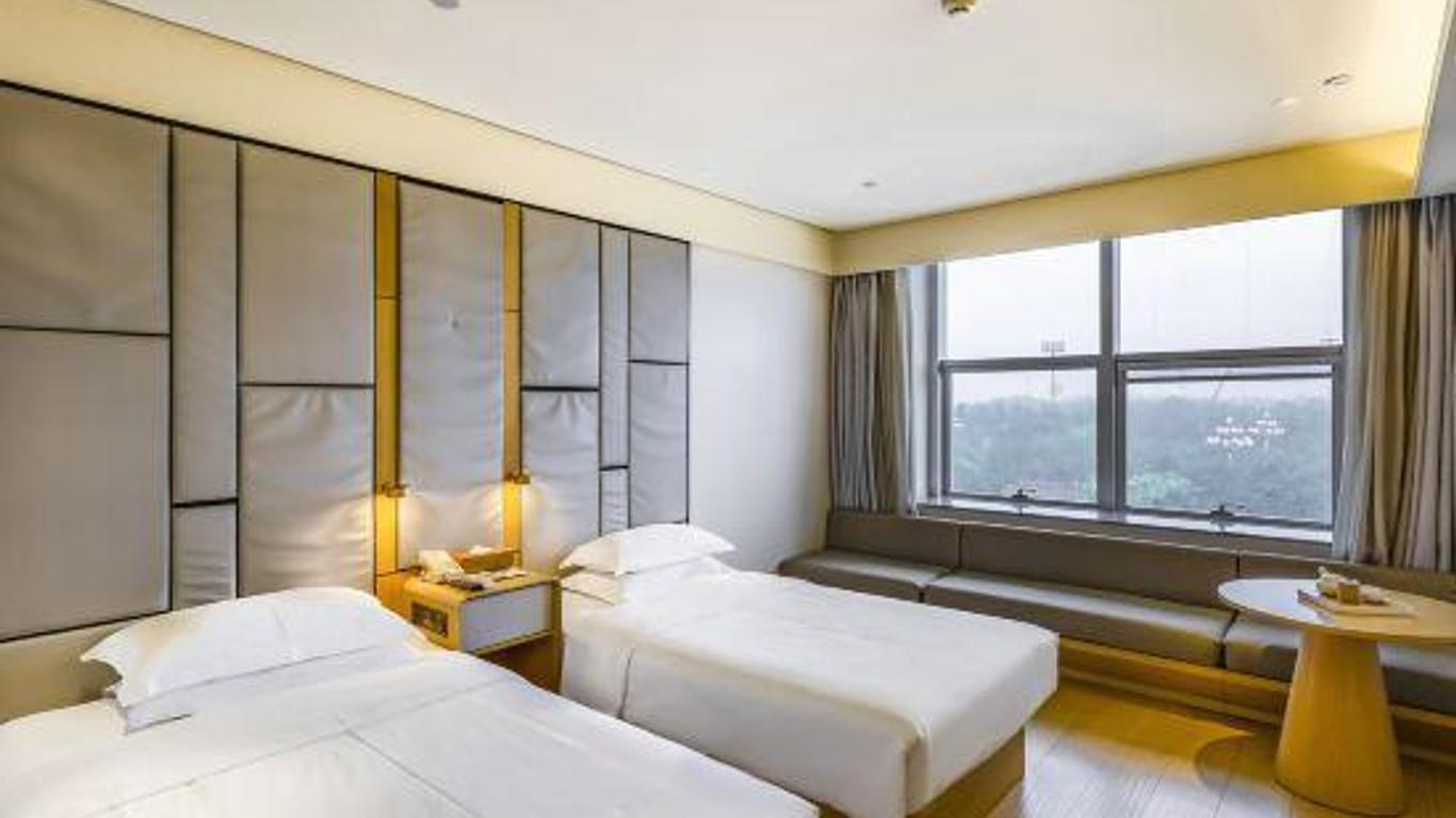 Ji Hotel (Cangzhou International Convention and Exhibition Center)