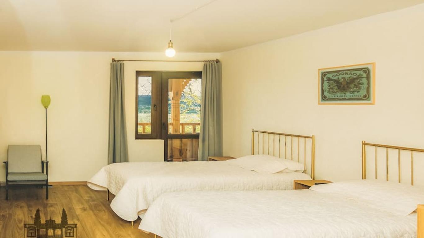 Hotel Marosheni