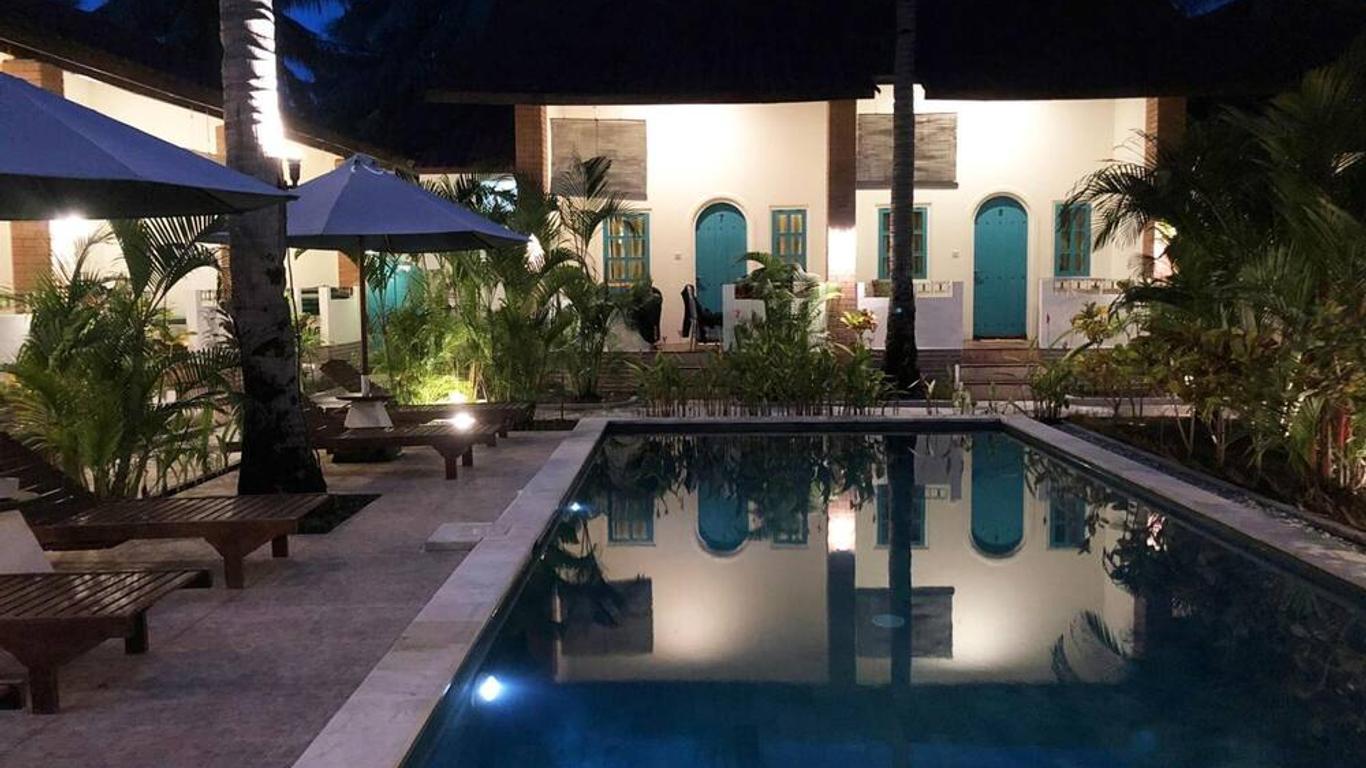 White Coconut Cottage