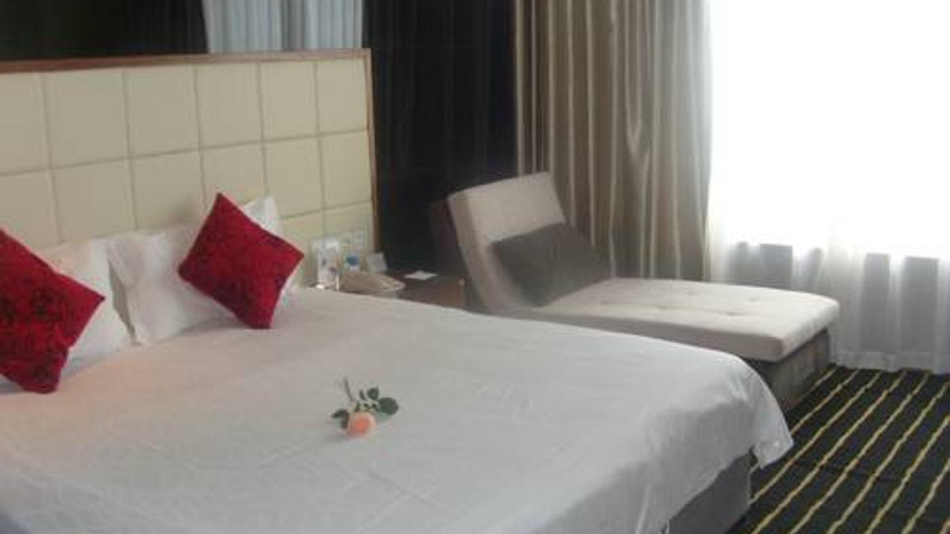 Lead Noble Boutique Hotel