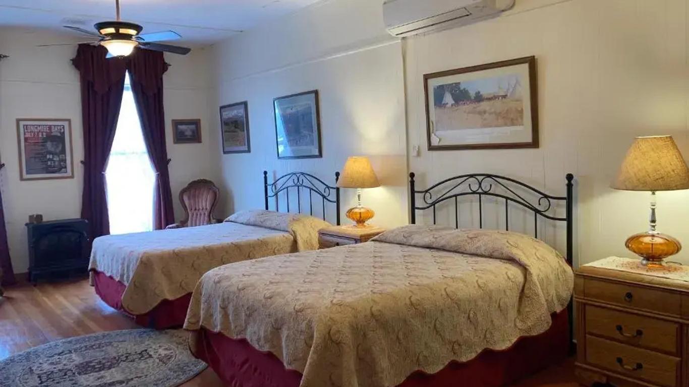 Historic Capitol Hotel Vacation Suites