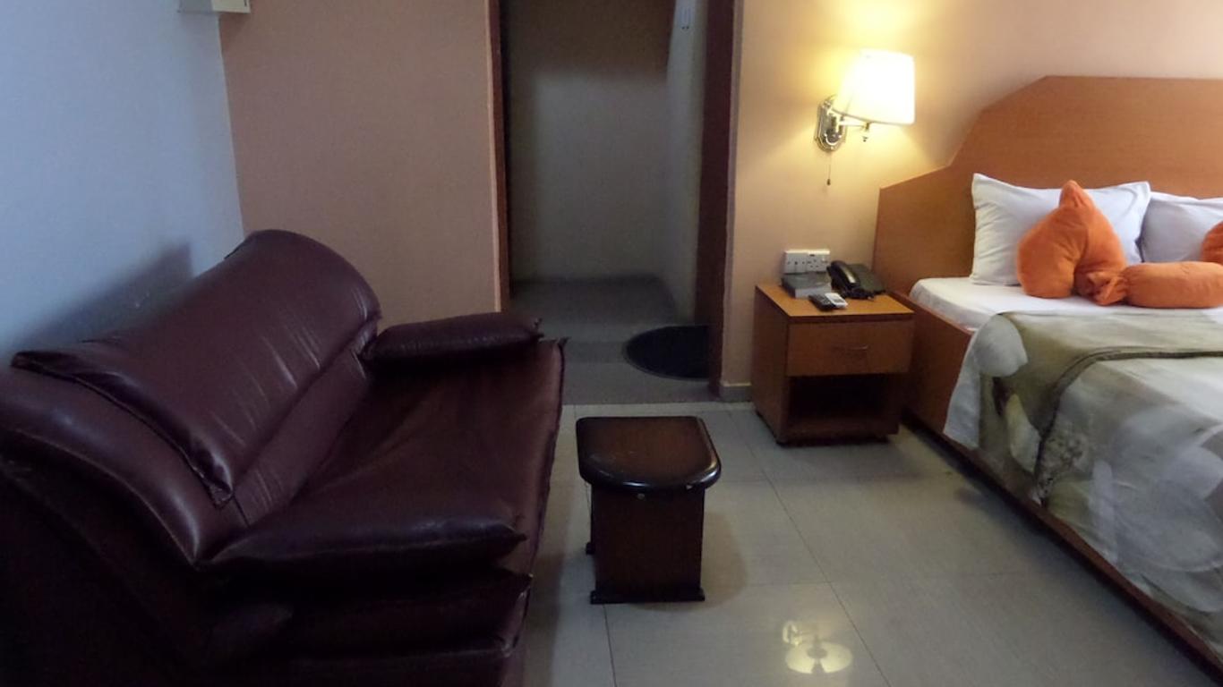 Koltol Paradise Inn
