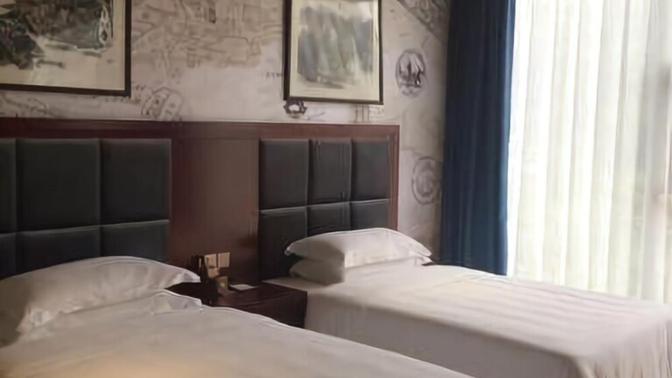 Longquan Hotel