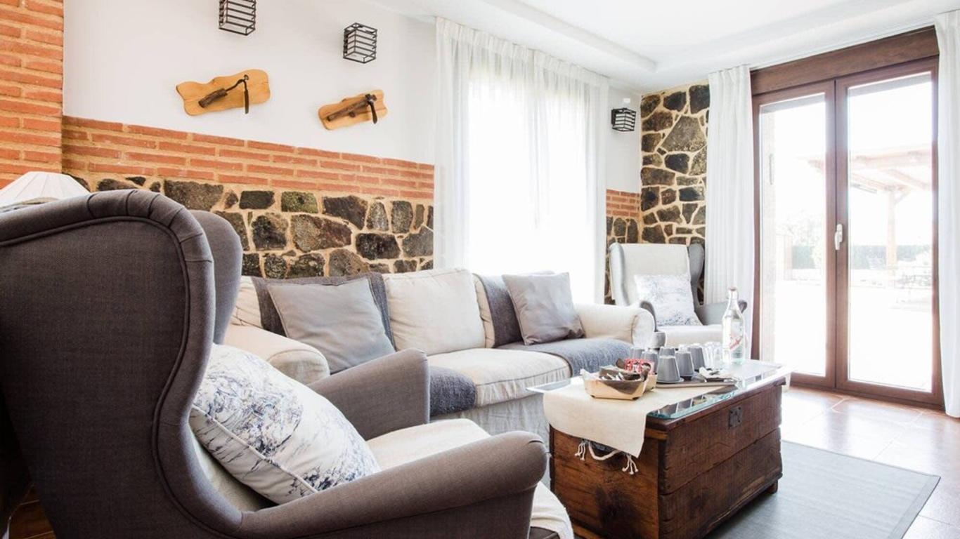 Casa Rural Pico De Los Haces